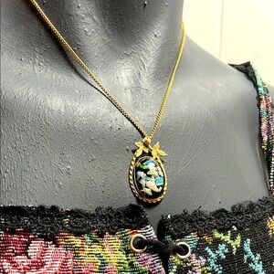 Gold Nature-Inspired Statement Necklace